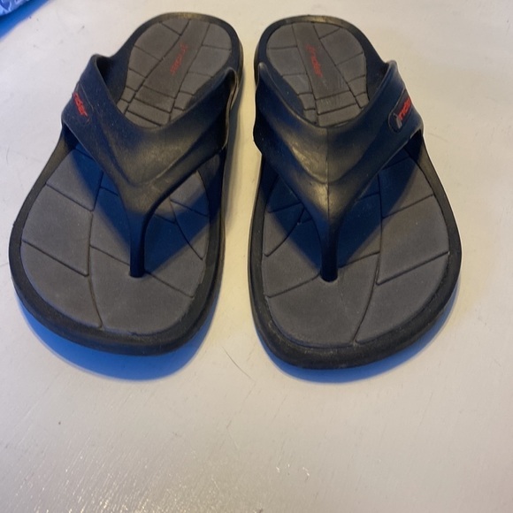 Rider mens sandals/flip flops; size 10 - Picture 2 of 5